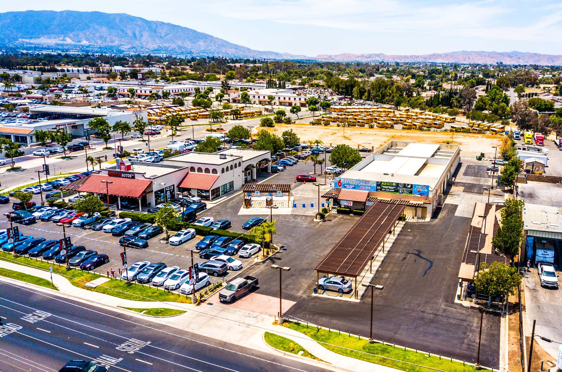 Photo or depiction of a automotive & vehicle business