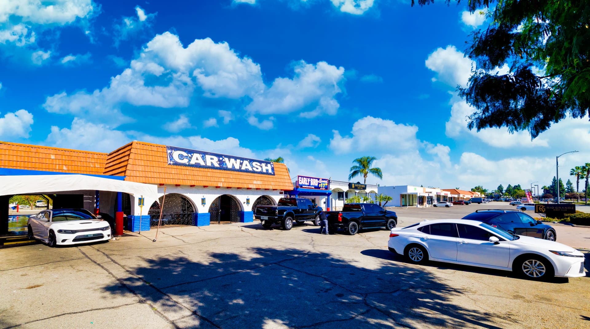 Photo or depiction of a automotive & vehicle business