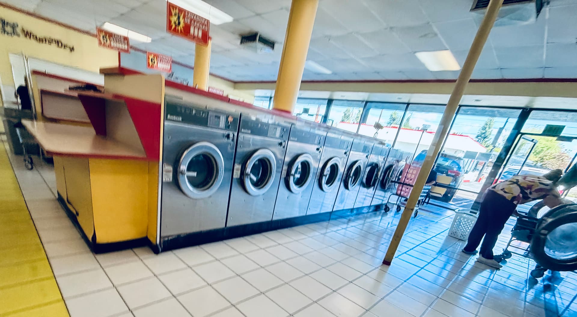 Photo or depiction of a service business
