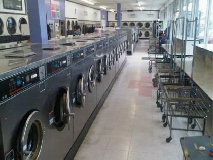 Coin Laundry Business Opportunity For Sale Inglewood CA