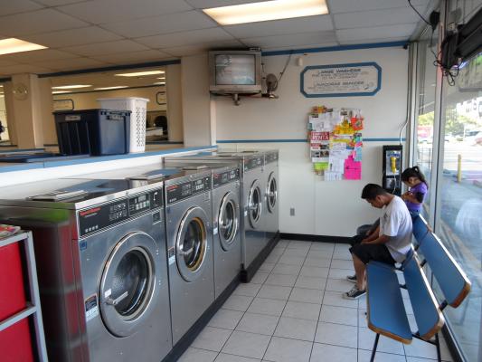 Laundromat For Sale In Anaheim Orange County California