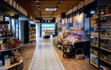 Restaurant And Market - Turnkey, Spacious Interior